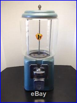 Vintage Acorn 1 Cent Round Globe Gumball Machine with Key Works