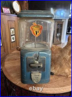 Vintage Acorn 1 Countertop Gumball/Candy Machine Original Patina Glass Globe