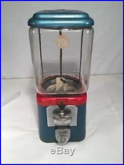 Vintage Acorn Peanut Gumball Machine. Good Condition. 10 Cent