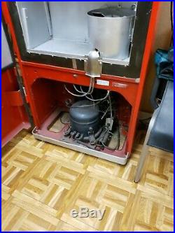 Vintage Antique Coca Cola Coke Machine Vendo 39 10 cent PROFESSIONALLY RESTORED