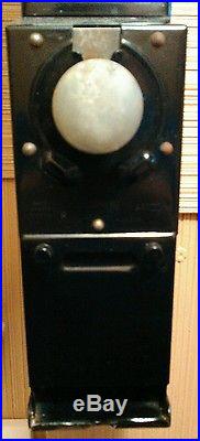 Vintage Art Deco Condom Vending Machine Noveltone $. 25 Coin Op with OEM Condoms BG