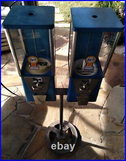 Vintage Astro Ford Dual Double Head Gumball Peanut Vending Machine