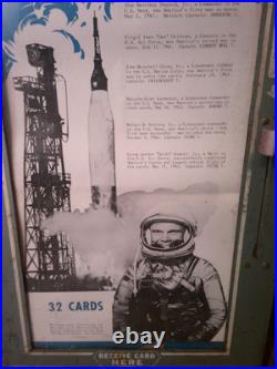 Vintage Astronaut cards tabletop vending machine 2 cents each with key & instruct