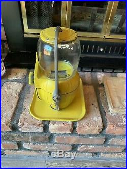 Vintage Atlas Gumball/Peanut 5 Cent Machine