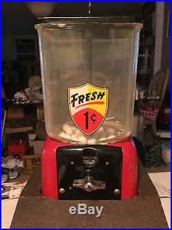 Vintage Basketball 1 Cent Gum Ball Pin Ball Machine by Penguin