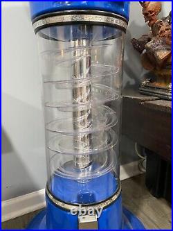 Vintage Blockbuster 25 Cent Blue Spiral Gumball Machine Cleaned with Key