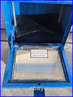 Vintage Blue Full Size Star Newspaper Vending Machine Dispenser Vending Project