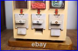 Vintage Candy Gumball vending machine countertop display 25 cent 1987 wood base