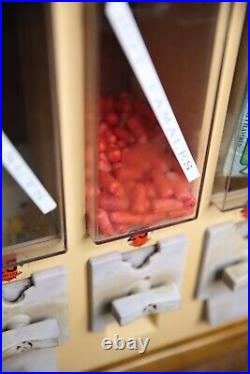 Vintage Candy Gumball vending machine countertop display 25 cent 1987 wood base