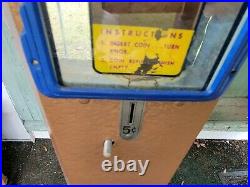 Vintage Candy National King Advanced Vending Machine Dubuque Iowa Coin Operated