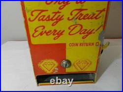 Vintage Candy Vending Machine- Venco Candyette 5 Cent Machine-vintage Diner