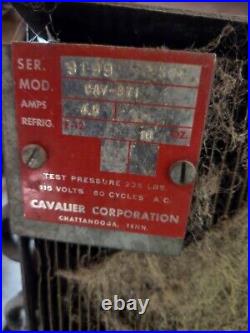 Vintage Cavalier Coca Cola Vending Machine Model Cav-871