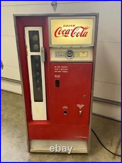 Vintage Cavalier Coke Machine Cs-64-c 10 Ct. Cools Great. Pick Up So. Illinois