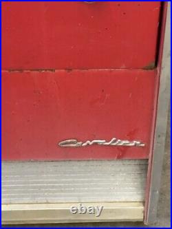 Vintage Cavalier Coke Machine Cs-64-c 10 Ct. Cools Great. Pick Up So. Illinois