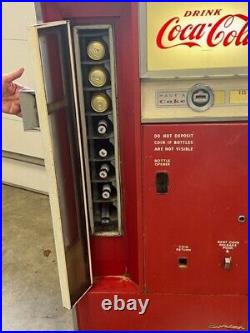 Vintage Cavalier Coke Machine Cs-64-c 10 Ct. Cools Great. Pick Up So. Illinois