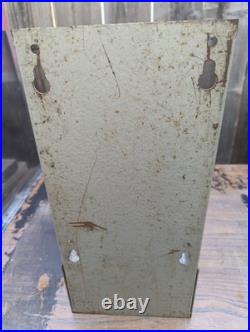 Vintage Change machine Standard Change Maker 1 Nickel 2 Dimes For A Quarter