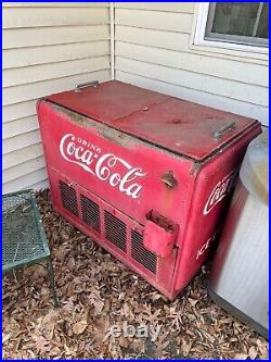 Vintage Coca-Cola 1930's Cooler Vending Machine (WORKS)