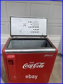 Vintage Coca-Cola Glasco Chest Cooler Coke Vending Machine Collect Commercial
