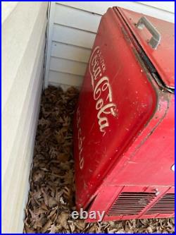 Vintage Coca-Cola Machine 1930's Cooler Vending Machine (WORKS)