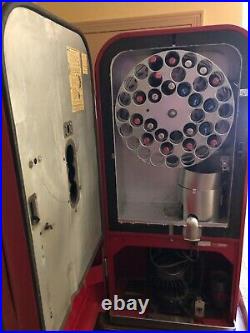 Vintage Coca Cola Machine Vendo 39 Antique 10 cent