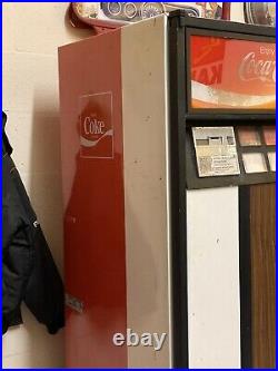 Vintage Coca Cola Vending Machine