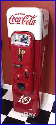 Vintage Coca Cola Vendo 44 Machine Coin Op