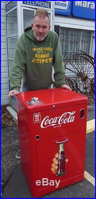 Vintage Coca-cola Coke Spin Top Vendo V-23 Soda Pop 23 Bottle Vending Machine