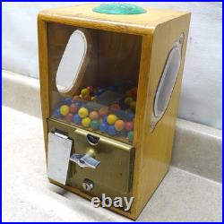 Vintage Coin Op Vending Gumball Machine, Victor Vending Corp. Baby Grand
