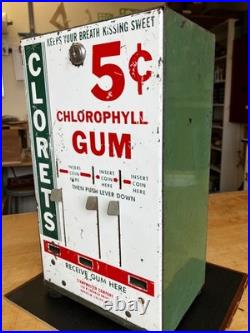 Vintage Coin Operated CLORETS Gum Dispenser Vintage Coin Operated CLORETS Gum Dispenser