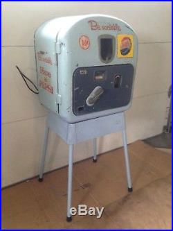 Vintage Coin Operated Pepsi Coke Soda Vending Machine Vendorlator VMC 27 Rare