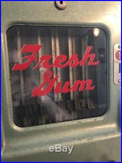 Vintage Coin Operated Stoner Fresh Gum Machine Penny Operated Chewing Gum