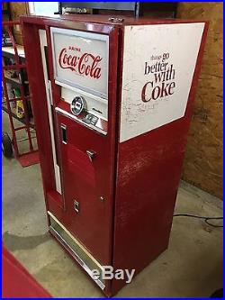 Vintage Coke Machine, Cavalier 64, CSS-64FS