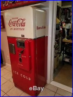 Vintage Coke Machine Cavalier Model C51- Runs, Looks Good
