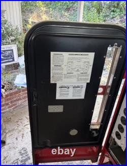 Vintage Coke Machine For Sale