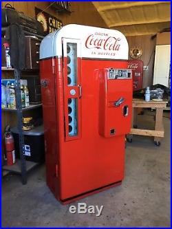 Vintage Coke Vendo 81 Coca Cola Vending Machine