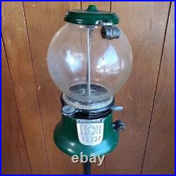 Vintage Columbus Cast Iron & Glass Model M Penny Peanut/Gumball Machine withStand