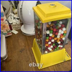 Vintage Dean 1 Cent Penny Yellow Gum Ball Vending Machine Original