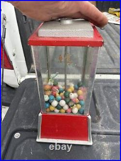 Vintage Dean Penny Arcade Products Co. 1 Cent Gumball Machine