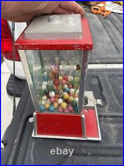Vintage Dean Penny Arcade Products Co. 1 Cent Gumball Machine