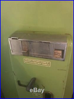 Vintage Dr Pepper VMC 110 Machine Coin Operated Pepsi 7up Vendo Rare