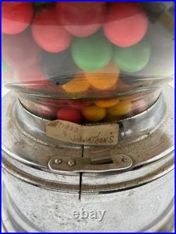 Vintage Ford Gumball / Candy Vending Machine Countertop Globe Dispenser