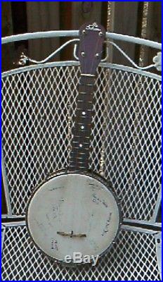 Vintage Gibson UB2 Ukulele Banjo