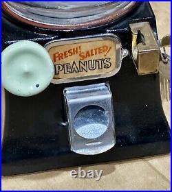 Vintage Glass Northwestern 31 Porcelain Penny/Nickel Bulk Vender c. 1930 w Keys
