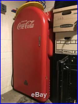 Vintage Jacobs Model 26 Coke Machine Used in Great Shape