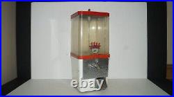 Vintage KOMET King 5 Cent Vending Gumball Peanut Candy Machine with Key