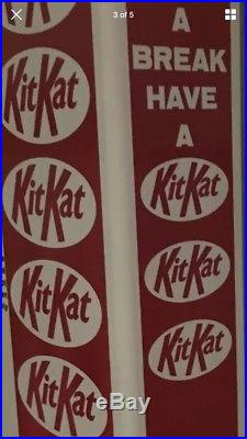 Vintage Kit Kat vending machine. 1950/1960s 100% Fully Restored Working Order