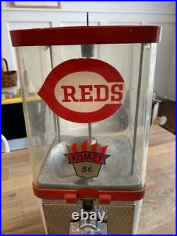 Vintage Komet 5 Cent Vending Gumball Peanut Candy Machine With Key Reds Logo