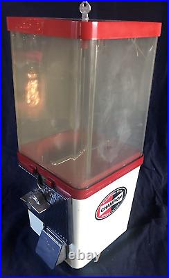 Vintage Komet CHAMPION Vending. 25$ Machine Gumball Candy Peanuts Gas Oil Auto