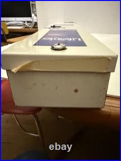 Vintage Life Styles Metal Condom Machine Coin Operated Bar Gas Station