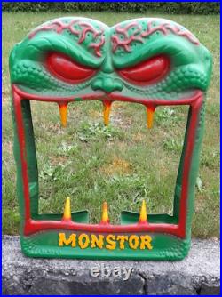 Vintage MONSTOR Vendall 1988 Vending Machine Frame Shell Cover Monster Horror